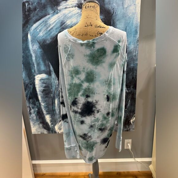 Free People We The Free tie-dye shirt - Picture 3 of 8